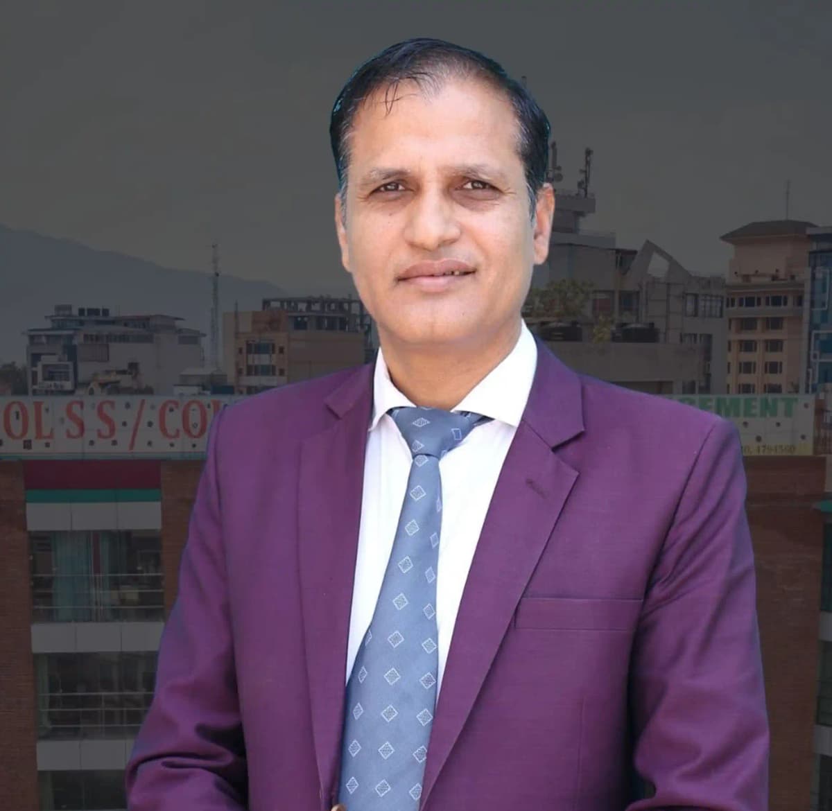 DR. PURUSHOTTAM BHANDARI